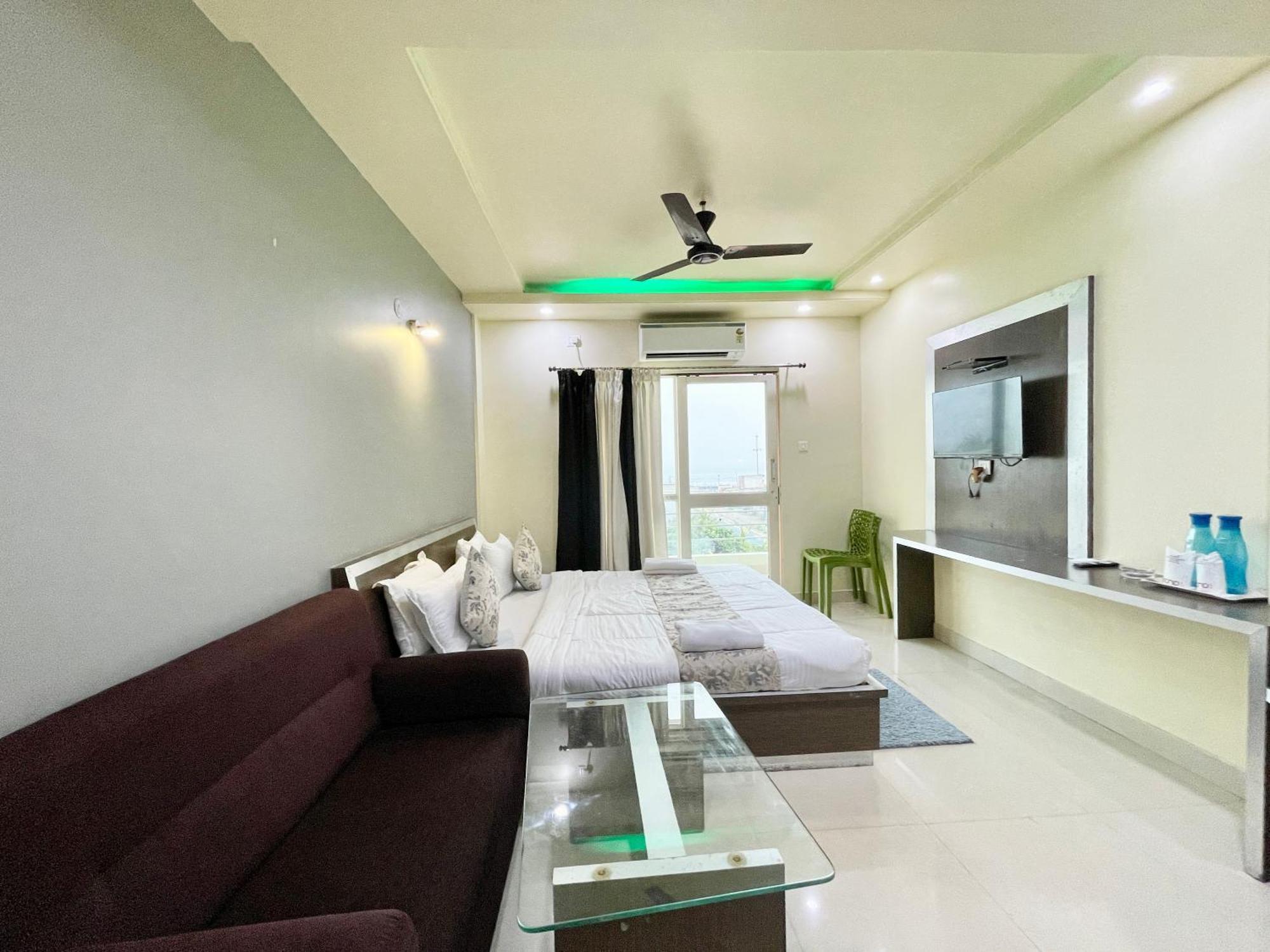 Hotel Trends In Puri Exteriör bild