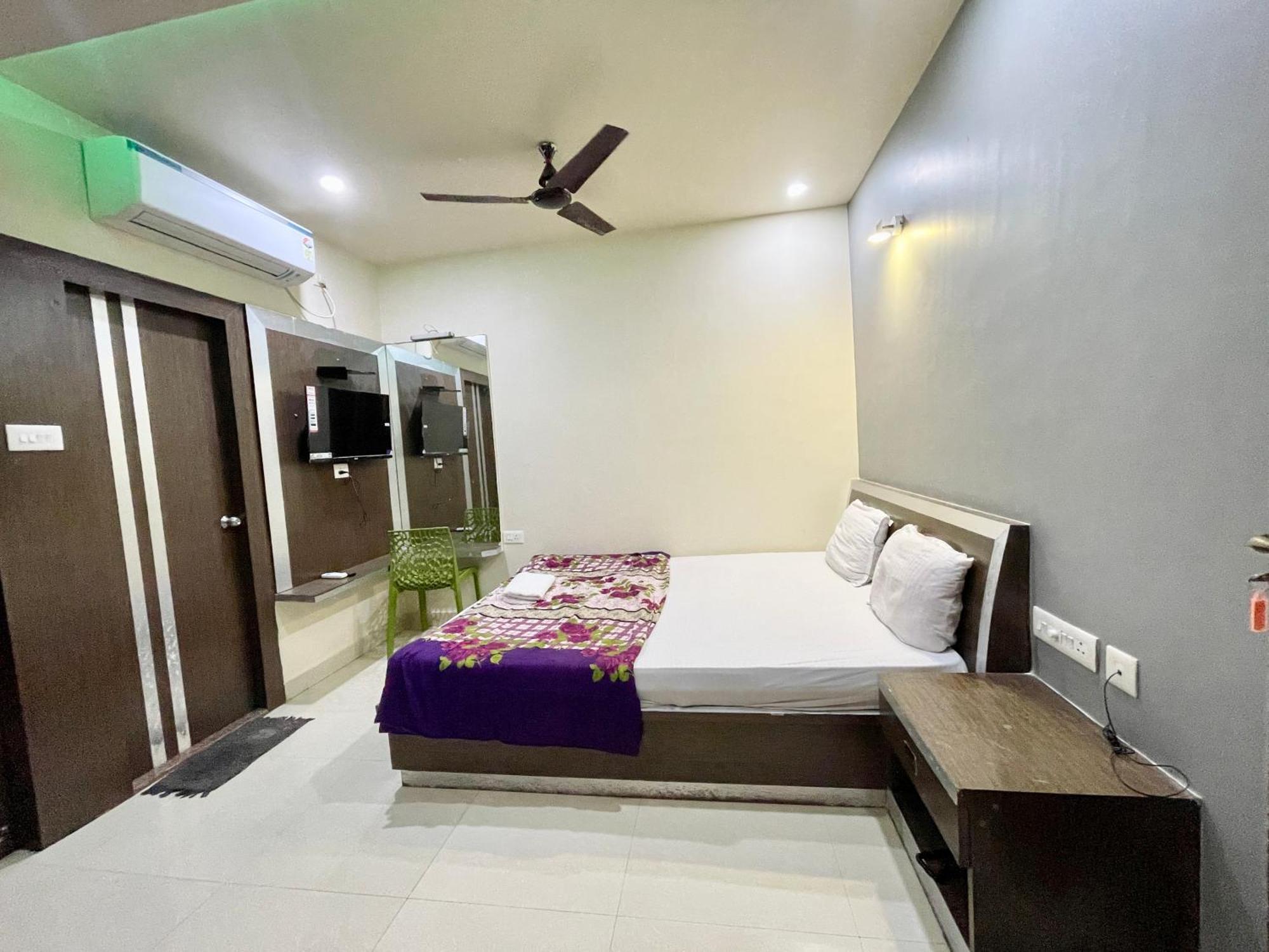Hotel Trends In Puri Exteriör bild
