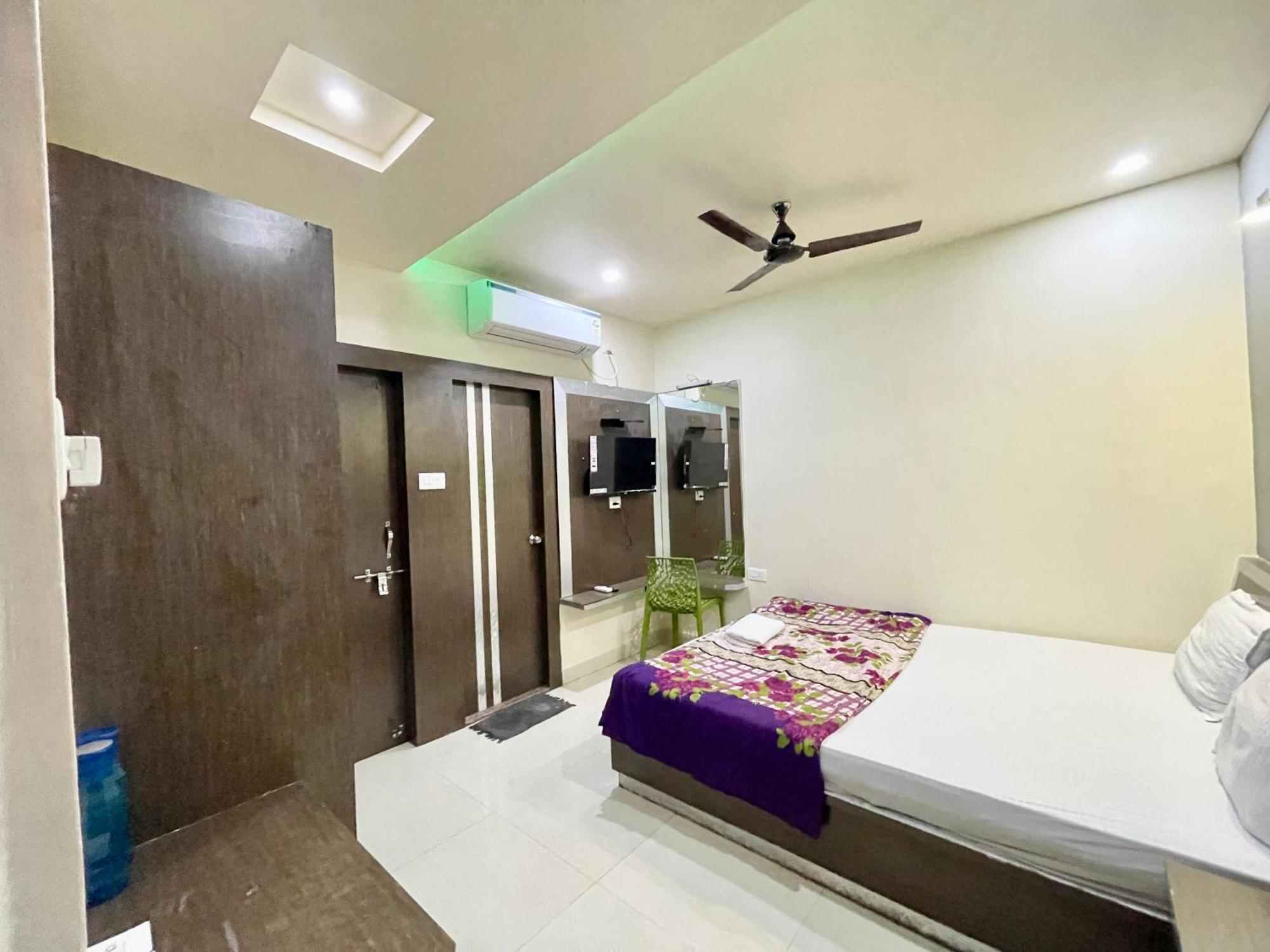 Hotel Trends In Puri Exteriör bild