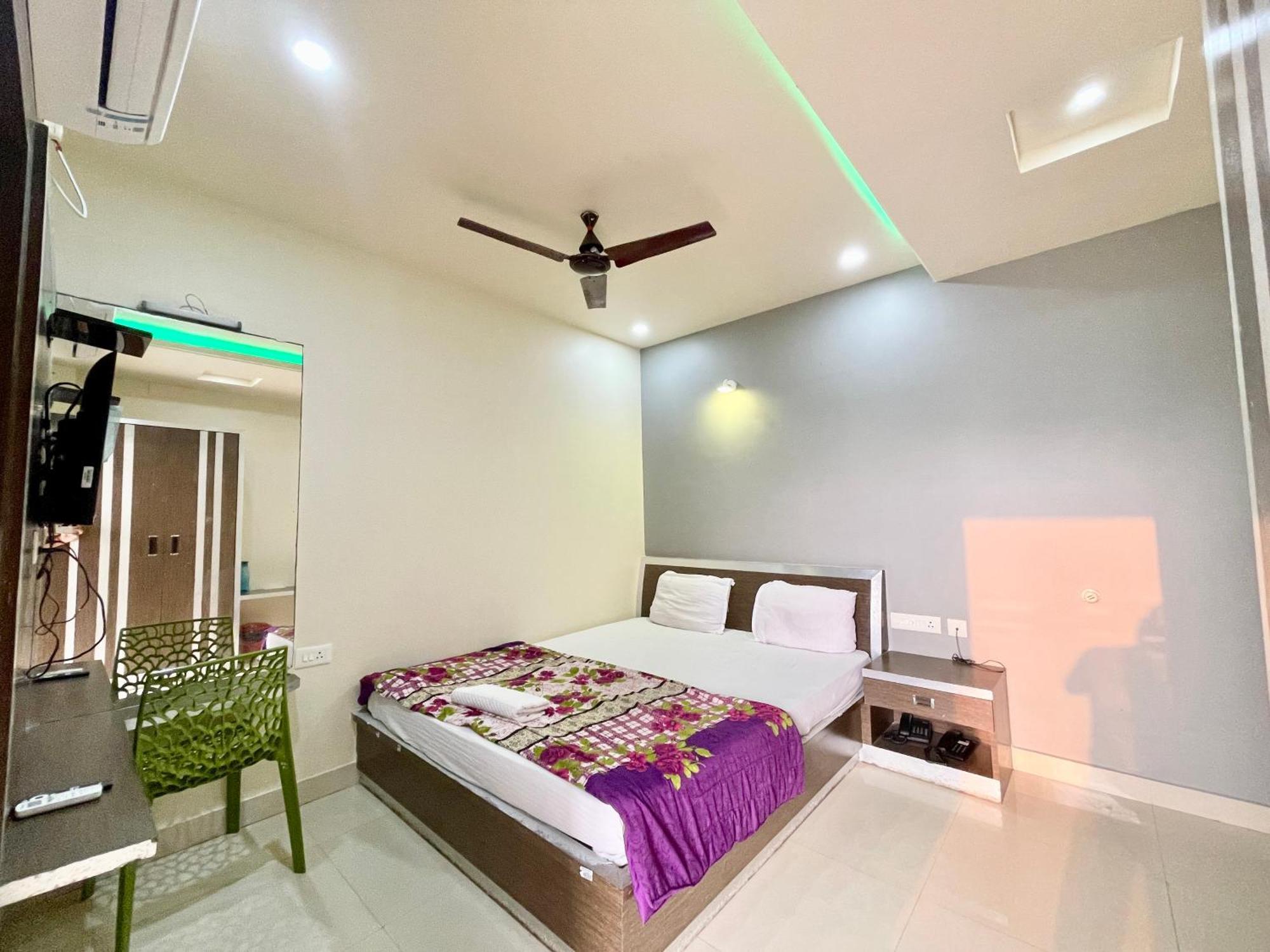 Hotel Trends In Puri Exteriör bild