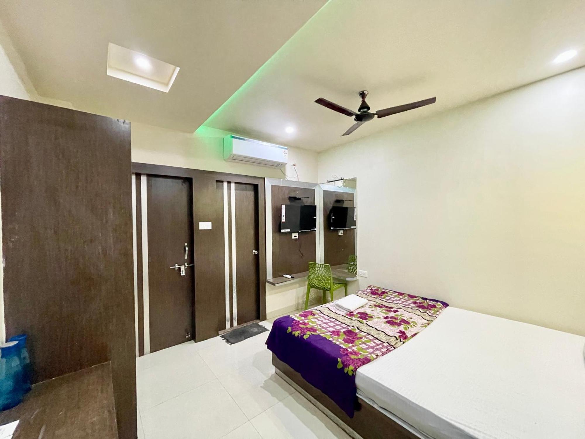 Hotel Trends In Puri Exteriör bild