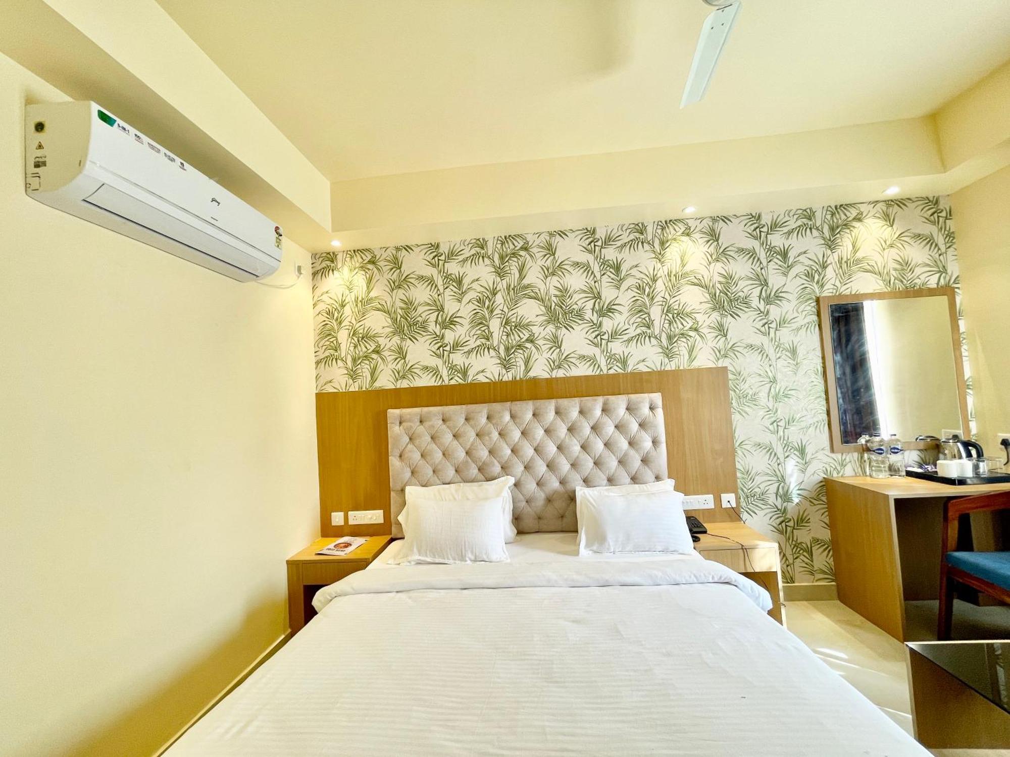 Hotel Trends In Puri Exteriör bild